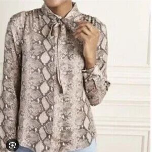 Stella & Dot Boss Lady Snake Print Bow Tie Blouse Size XL